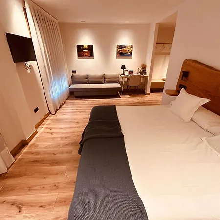 فندق A Reigada Restaurante غرانداس دي ساليمي